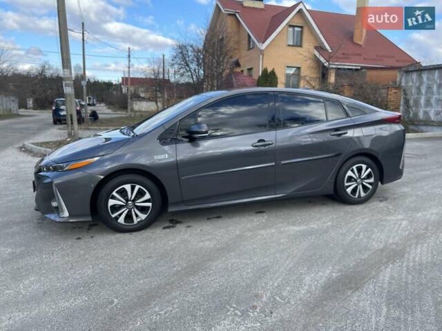 Сірий Тойота Пріус, об'ємом двигуна 1.8 л та пробігом 138 тис. км за 17900 $, фото 3 на Automoto.ua