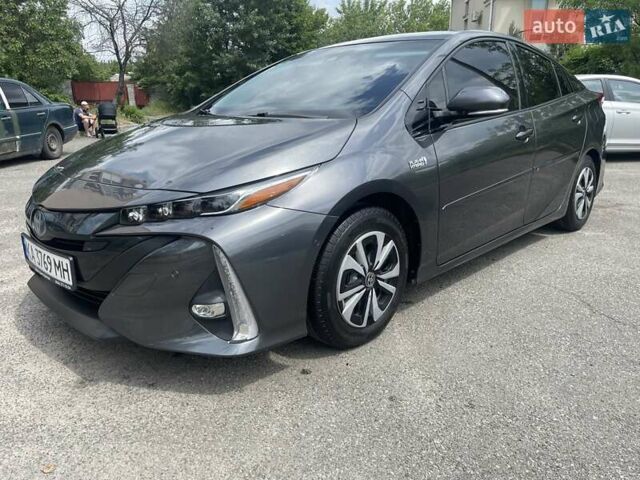 Серый Тойота Приус, объемом двигателя 1.8 л и пробегом 138 тыс. км за 16900 $, фото 1 на Automoto.ua