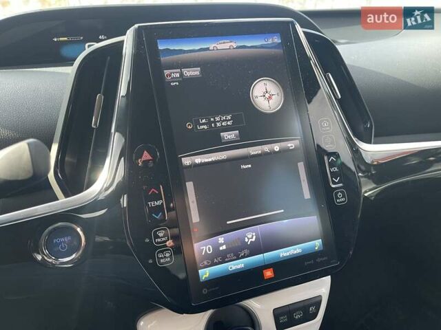 Серый Тойота Приус, объемом двигателя 1.8 л и пробегом 138 тыс. км за 16900 $, фото 60 на Automoto.ua