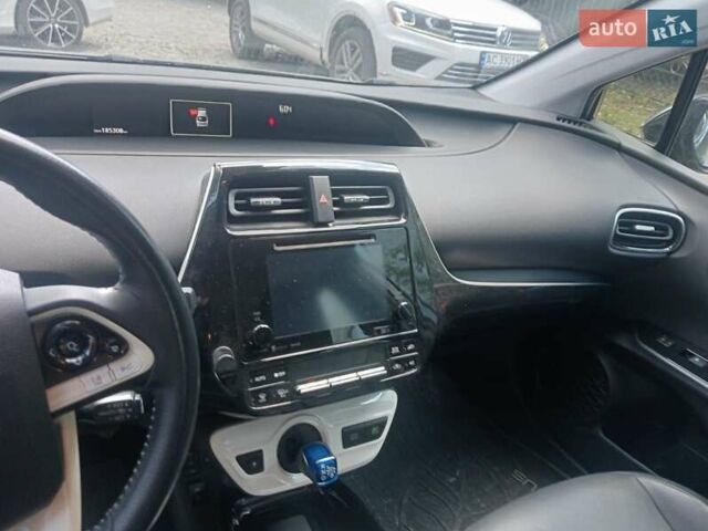 Серый Тойота Приус, объемом двигателя 1.8 л и пробегом 187 тыс. км за 17300 $, фото 11 на Automoto.ua