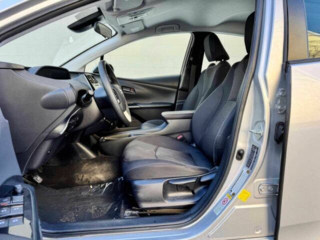 Сірий Тойота Пріус, об'ємом двигуна 1.8 л та пробігом 68 тис. км за 3600 $, фото 7 на Automoto.ua