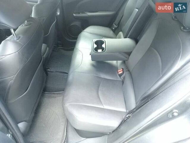 Серый Тойота Приус, объемом двигателя 1.8 л и пробегом 187 тыс. км за 17300 $, фото 9 на Automoto.ua