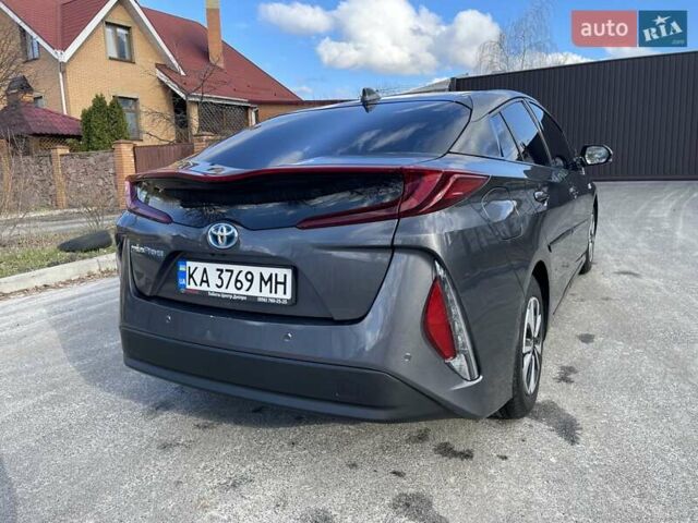 Серый Тойота Приус, объемом двигателя 1.8 л и пробегом 138 тыс. км за 16900 $, фото 43 на Automoto.ua