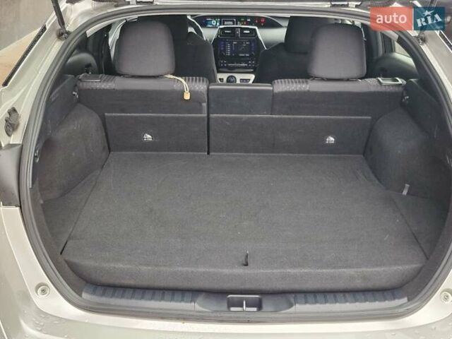 Серый Тойота Приус, объемом двигателя 1.8 л и пробегом 103 тыс. км за 17800 $, фото 25 на Automoto.ua