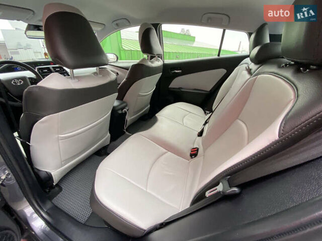 Серый Тойота Приус, объемом двигателя 1.8 л и пробегом 68 тыс. км за 22800 $, фото 15 на Automoto.ua