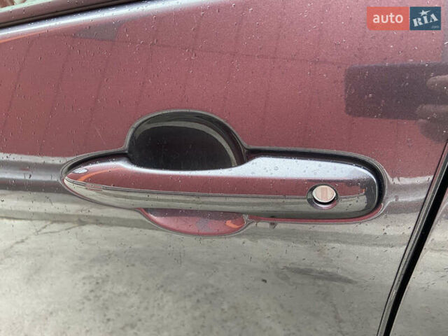 Серый Тойота Приус, объемом двигателя 1.8 л и пробегом 68 тыс. км за 22800 $, фото 7 на Automoto.ua