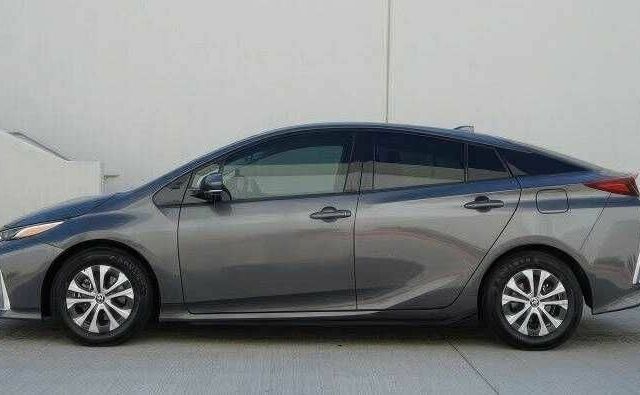 Серый Тойота Приус, объемом двигателя 1.8 л и пробегом 55 тыс. км за 7900 $, фото 6 на Automoto.ua