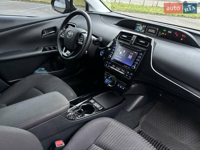 Серый Тойота Приус, объемом двигателя 1.8 л и пробегом 118 тыс. км за 20400 $, фото 26 на Automoto.ua