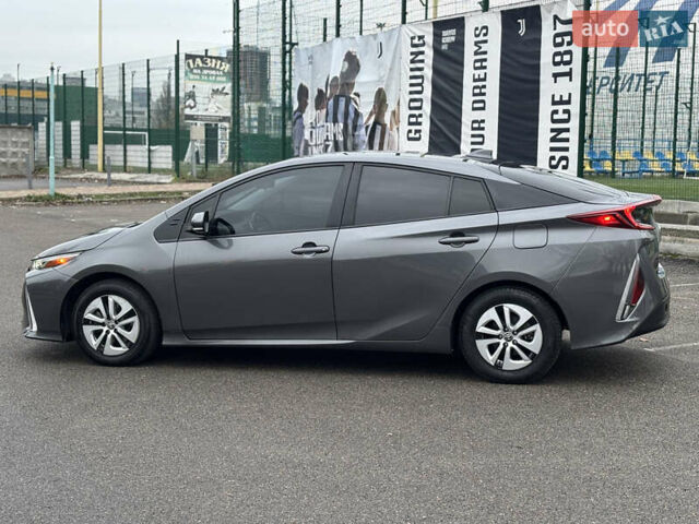 Серый Тойота Приус, объемом двигателя 1.8 л и пробегом 118 тыс. км за 20400 $, фото 12 на Automoto.ua