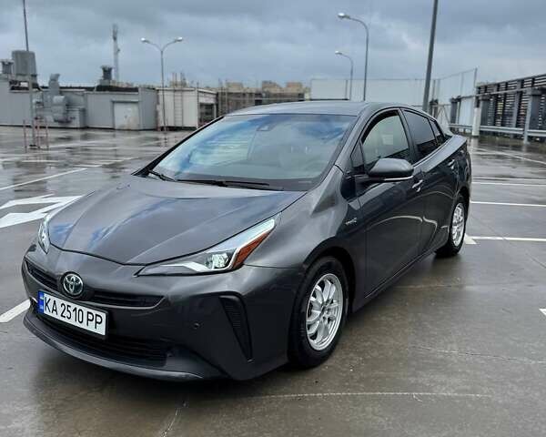 Сірий Тойота Пріус, об'ємом двигуна 1.8 л та пробігом 165 тис. км за 18800 $, фото 14 на Automoto.ua