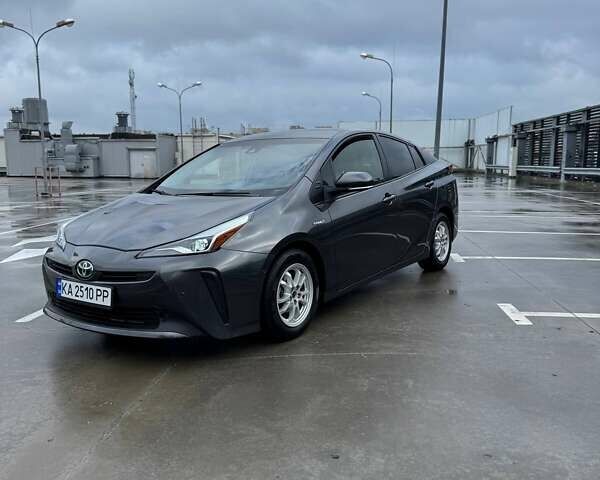 Сірий Тойота Пріус, об'ємом двигуна 1.8 л та пробігом 165 тис. км за 18800 $, фото 12 на Automoto.ua