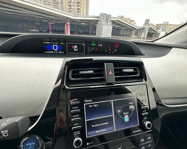 Сірий Тойота Пріус, об'ємом двигуна 1.8 л та пробігом 165 тис. км за 18800 $, фото 41 на Automoto.ua