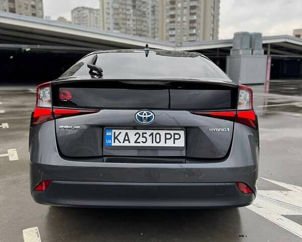 Сірий Тойота Пріус, об'ємом двигуна 1.8 л та пробігом 165 тис. км за 18800 $, фото 15 на Automoto.ua