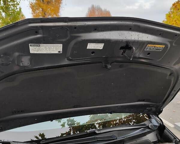 Серый Тойота Приус, объемом двигателя 1.8 л и пробегом 51 тыс. км за 20500 $, фото 19 на Automoto.ua