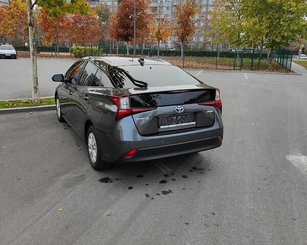 Серый Тойота Приус, объемом двигателя 1.8 л и пробегом 51 тыс. км за 20500 $, фото 4 на Automoto.ua