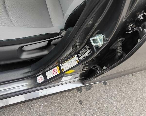 Серый Тойота Приус, объемом двигателя 1.8 л и пробегом 51 тыс. км за 20500 $, фото 16 на Automoto.ua