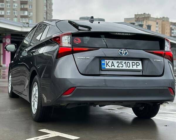Сірий Тойота Пріус, об'ємом двигуна 1.8 л та пробігом 165 тис. км за 18800 $, фото 16 на Automoto.ua