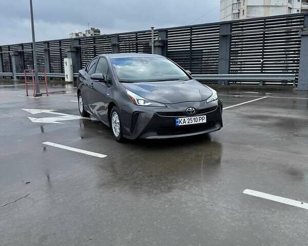 Сірий Тойота Пріус, об'ємом двигуна 1.8 л та пробігом 165 тис. км за 18800 $, фото 9 на Automoto.ua