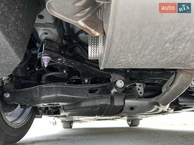 Серый Тойота Приус, объемом двигателя 2 л и пробегом 3 тыс. км за 25998 $, фото 10 на Automoto.ua