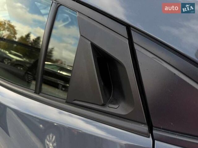 Сірий Тойота Пріус, об'ємом двигуна 1.8 л та пробігом 20 тис. км за 24500 $, фото 38 на Automoto.ua