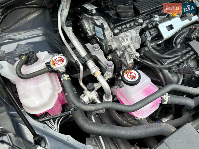 Серый Тойота Приус, объемом двигателя 2 л и пробегом 3 тыс. км за 25998 $, фото 60 на Automoto.ua