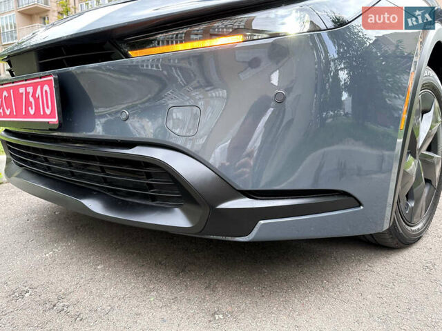 Серый Тойота Приус, объемом двигателя 2 л и пробегом 3 тыс. км за 25998 $, фото 25 на Automoto.ua