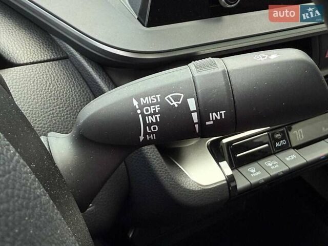Сірий Тойота Пріус, об'ємом двигуна 1.8 л та пробігом 20 тис. км за 24500 $, фото 31 на Automoto.ua
