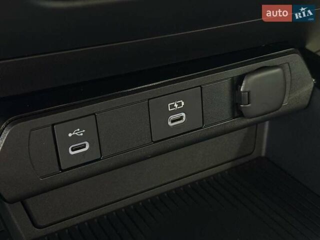 Сірий Тойота Пріус, об'ємом двигуна 1.8 л та пробігом 20 тис. км за 24500 $, фото 34 на Automoto.ua