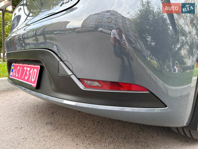 Серый Тойота Приус, объемом двигателя 2 л и пробегом 3 тыс. км за 25998 $, фото 30 на Automoto.ua