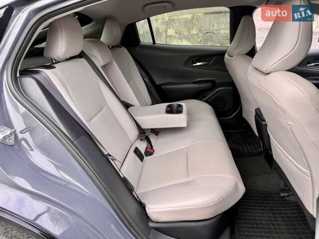 Серый Тойота Приус, объемом двигателя 2 л и пробегом 1 тыс. км за 33500 $, фото 13 на Automoto.ua