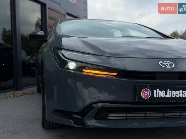 Сірий Тойота Пріус, об'ємом двигуна 1.8 л та пробігом 20 тис. км за 24500 $, фото 4 на Automoto.ua