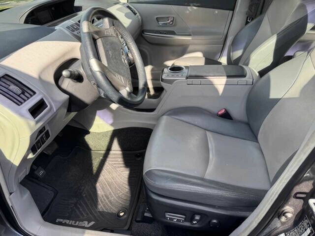 Сірий Тойота Пріус, об'ємом двигуна 1.8 л та пробігом 73 тис. км за 4000 $, фото 8 на Automoto.ua