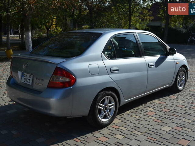 Серый Тойота Приус, объемом двигателя 1.5 л и пробегом 264 тыс. км за 4000 $, фото 4 на Automoto.ua