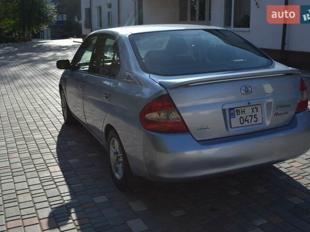 Серый Тойота Приус, объемом двигателя 1.5 л и пробегом 264 тыс. км за 4000 $, фото 5 на Automoto.ua