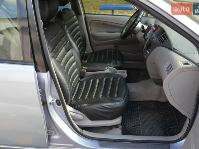 Серый Тойота Приус, объемом двигателя 1.5 л и пробегом 264 тыс. км за 4000 $, фото 10 на Automoto.ua