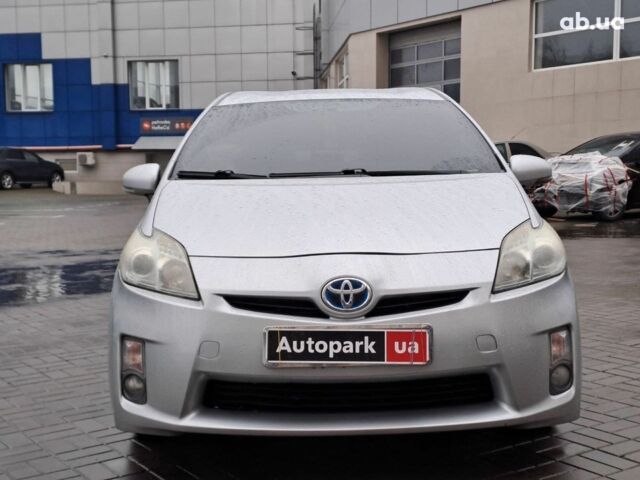 Серый Тойота Приус, объемом двигателя 1.8 л и пробегом 420 тыс. км за 9190 $, фото 1 на Automoto.ua