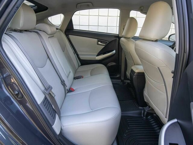 Серый Тойота Приус, объемом двигателя 1.8 л и пробегом 71 тыс. км за 8700 $, фото 13 на Automoto.ua