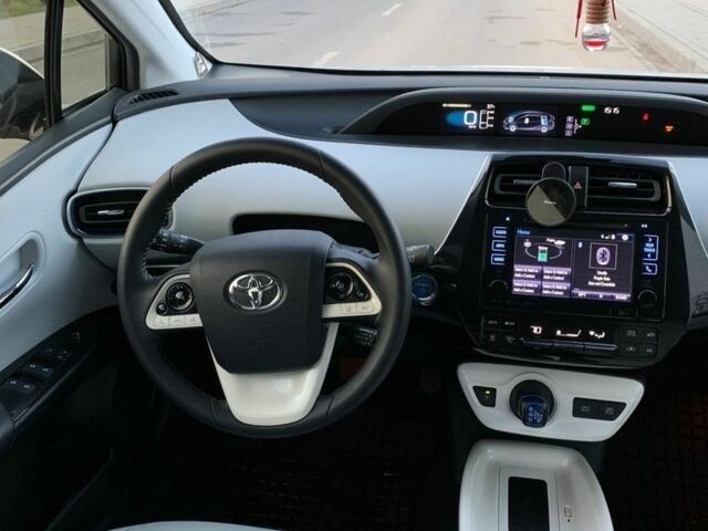 Серый Тойота Приус, объемом двигателя 1.8 л и пробегом 160 тыс. км за 8600 $, фото 15 на Automoto.ua