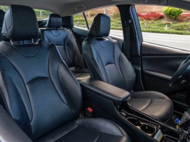 Серый Тойота Приус, объемом двигателя 0 л и пробегом 65 тыс. км за 12500 $, фото 7 на Automoto.ua