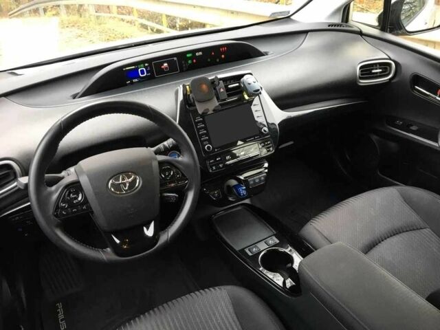 Серый Тойота Приус, объемом двигателя 0 л и пробегом 87 тыс. км за 12600 $, фото 2 на Automoto.ua