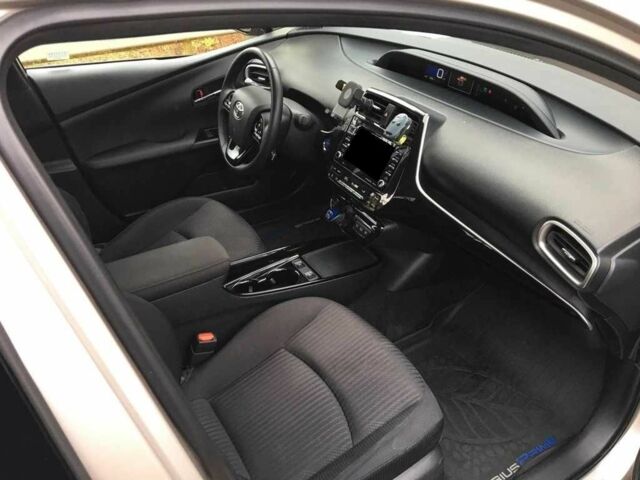 Серый Тойота Приус, объемом двигателя 0 л и пробегом 87 тыс. км за 12600 $, фото 3 на Automoto.ua