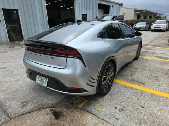 Серый Тойота Приус, объемом двигателя 0 л и пробегом 31 тыс. км за 19800 $, фото 3 на Automoto.ua