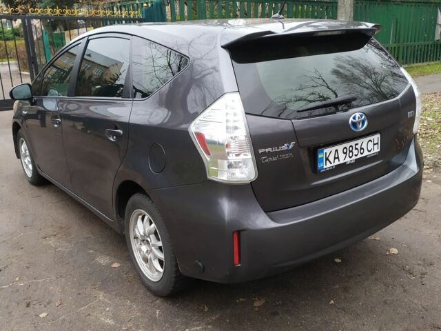 Серый Тойота Приус, объемом двигателя 1.8 л и пробегом 234 тыс. км за 310 $, фото 5 на Automoto.ua