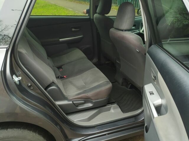 Серый Тойота Приус, объемом двигателя 1.8 л и пробегом 234 тыс. км за 310 $, фото 8 на Automoto.ua