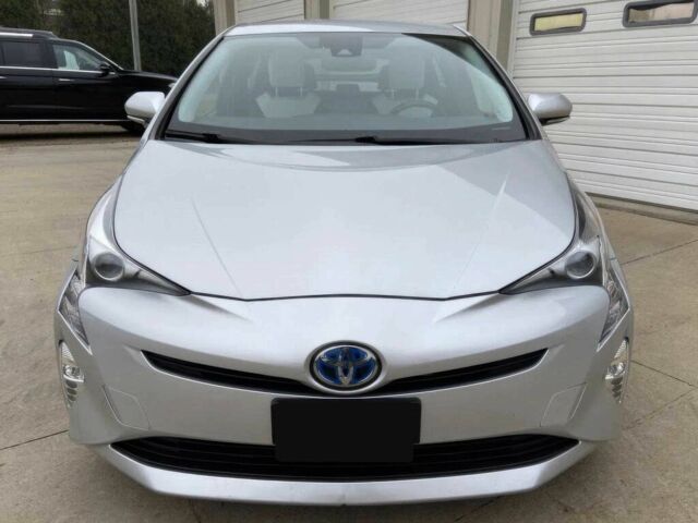 Серый Тойота Приус, объемом двигателя 1.8 л и пробегом 79 тыс. км за 11400 $, фото 1 на Automoto.ua