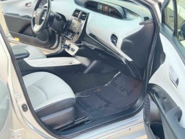 Серый Тойота Приус, объемом двигателя 1.8 л и пробегом 118 тыс. км за 7400 $, фото 11 на Automoto.ua