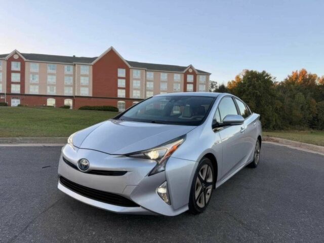 Сірий Тойота Пріус, об'ємом двигуна 1.8 л та пробігом 74 тис. км за 8900 $, фото 2 на Automoto.ua