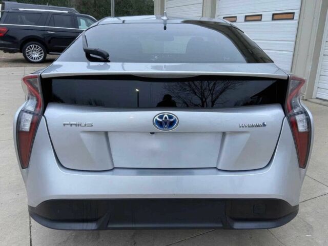 Серый Тойота Приус, объемом двигателя 1.8 л и пробегом 79 тыс. км за 11400 $, фото 4 на Automoto.ua