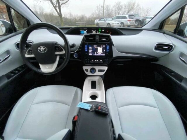 Серый Тойота Приус, объемом двигателя 1.8 л и пробегом 79 тыс. км за 11400 $, фото 6 на Automoto.ua