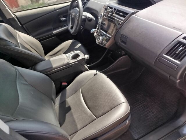 Сірий Тойота Пріус, об'ємом двигуна 0 л та пробігом 350 тис. км за 11499 $, фото 5 на Automoto.ua